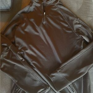 Hylete Black Men's Sweatshirt